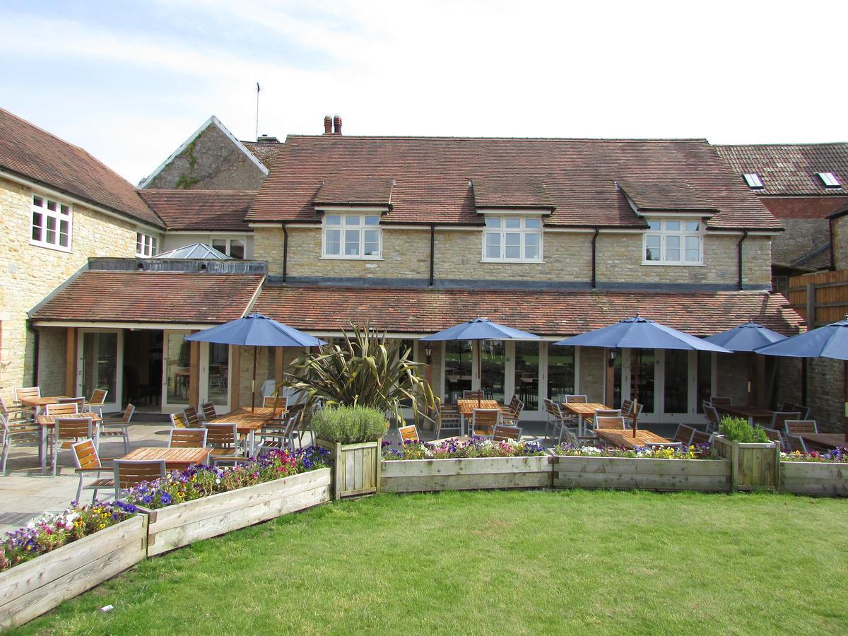 فندق The Kings Arms Stowel المظهر الخارجي الصورة